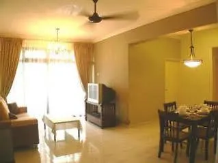 Noble Villa Apartment Georgetown Hotel